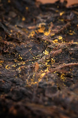 1000g επίσημο τσάι του Shaanxi Αγημένο χρυσό λουλούδι οργανικό μαύρο τσάι συμπιεσμένο στυλ τσάι Βάρος 1 kg για απώλεια βάρους